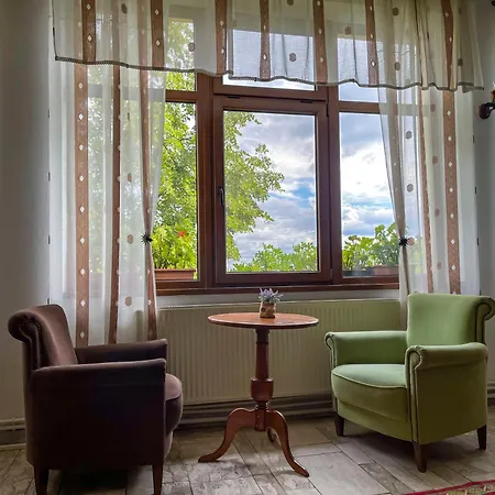 Casa Cu Tei Sărata-Monteoru